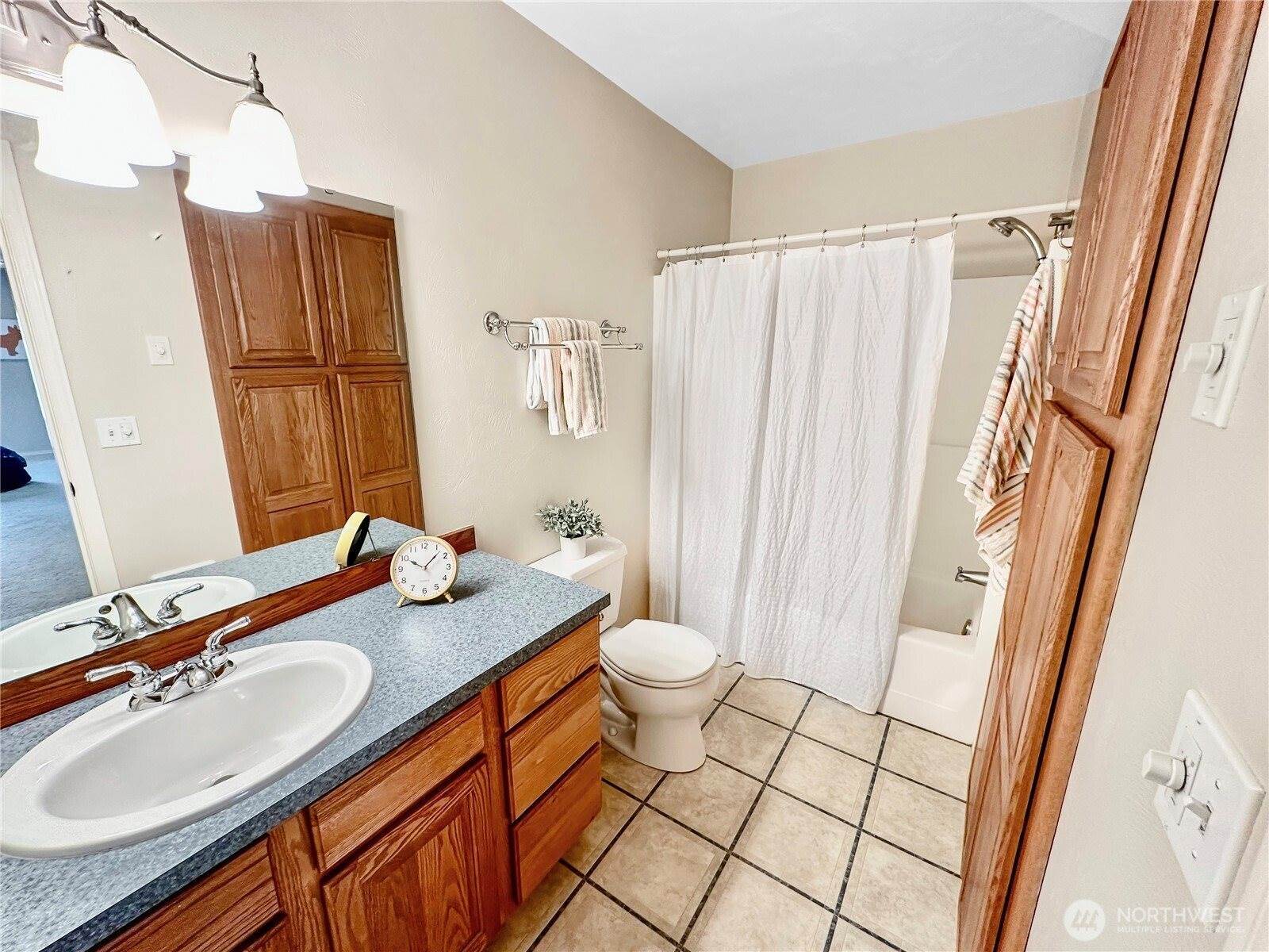 702 Cherry Road, Montesano, WA 98563