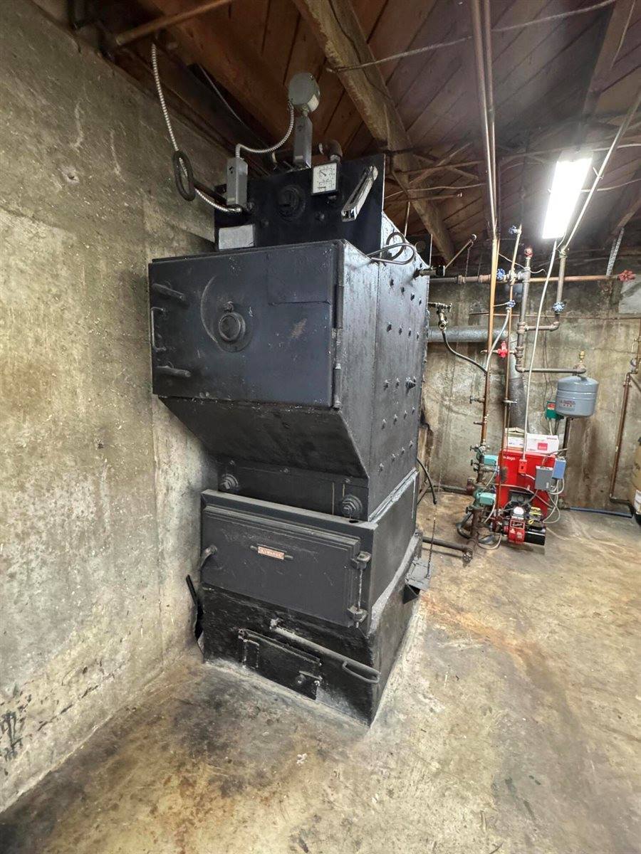 523 Main Street, Madawaska, ME 04756