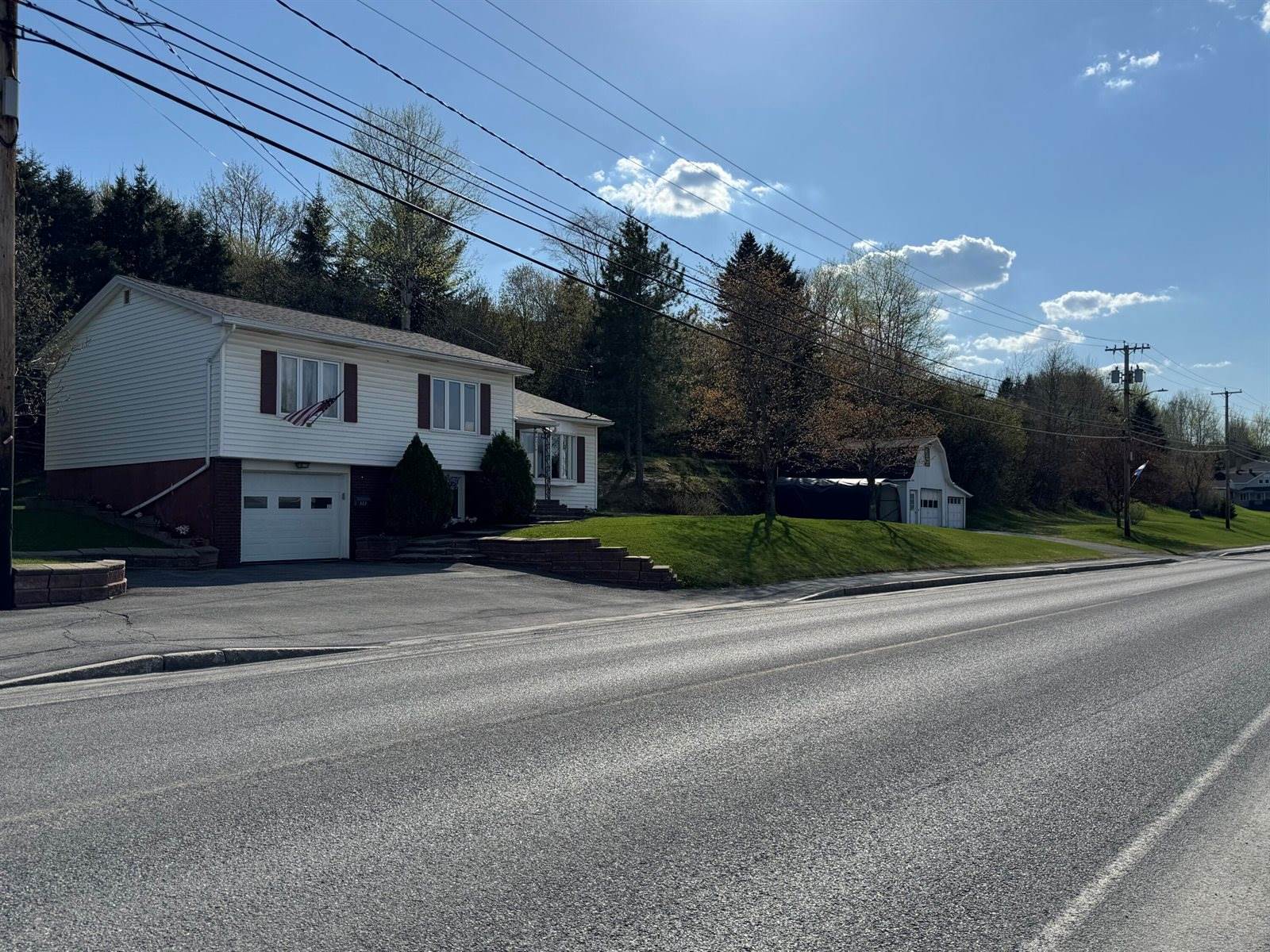 523 Main Street, Madawaska, ME 04756