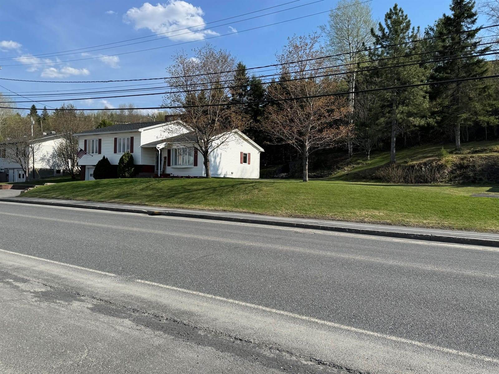 523 Main Street, Madawaska, ME 04756