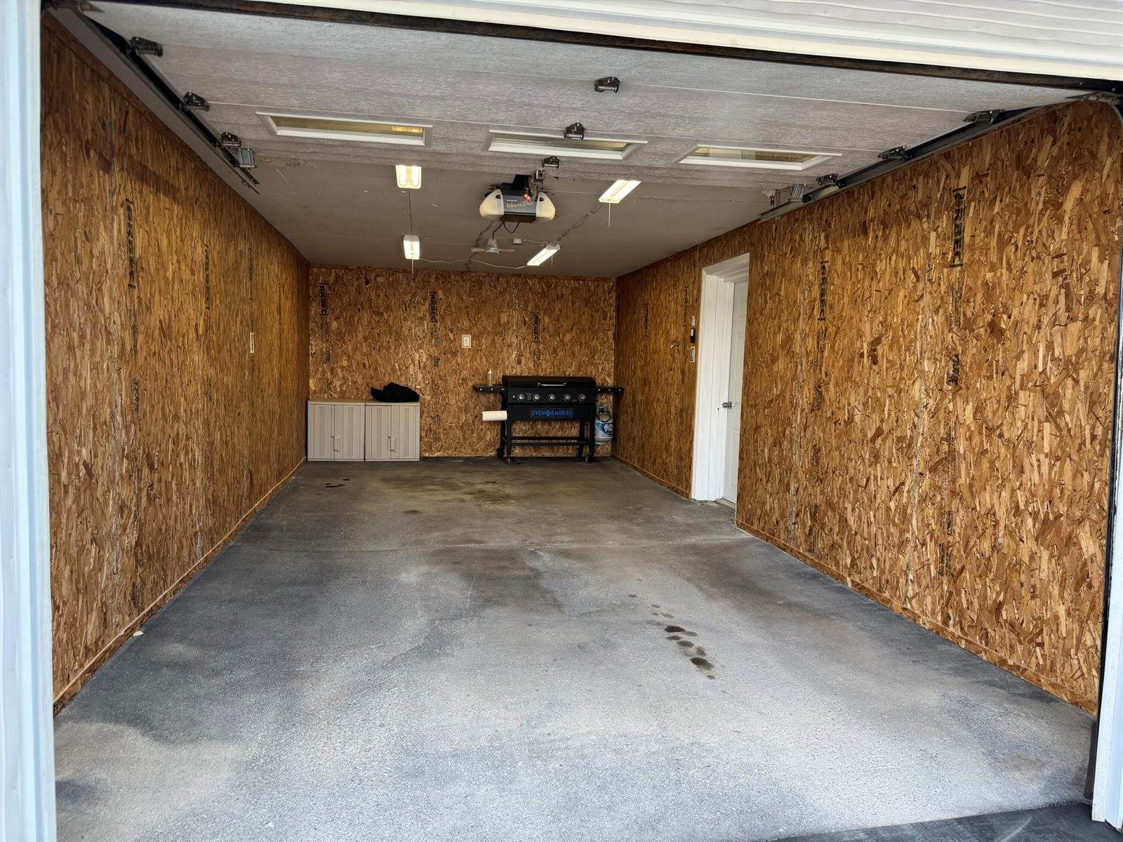 523 Main Street, Madawaska, ME 04756