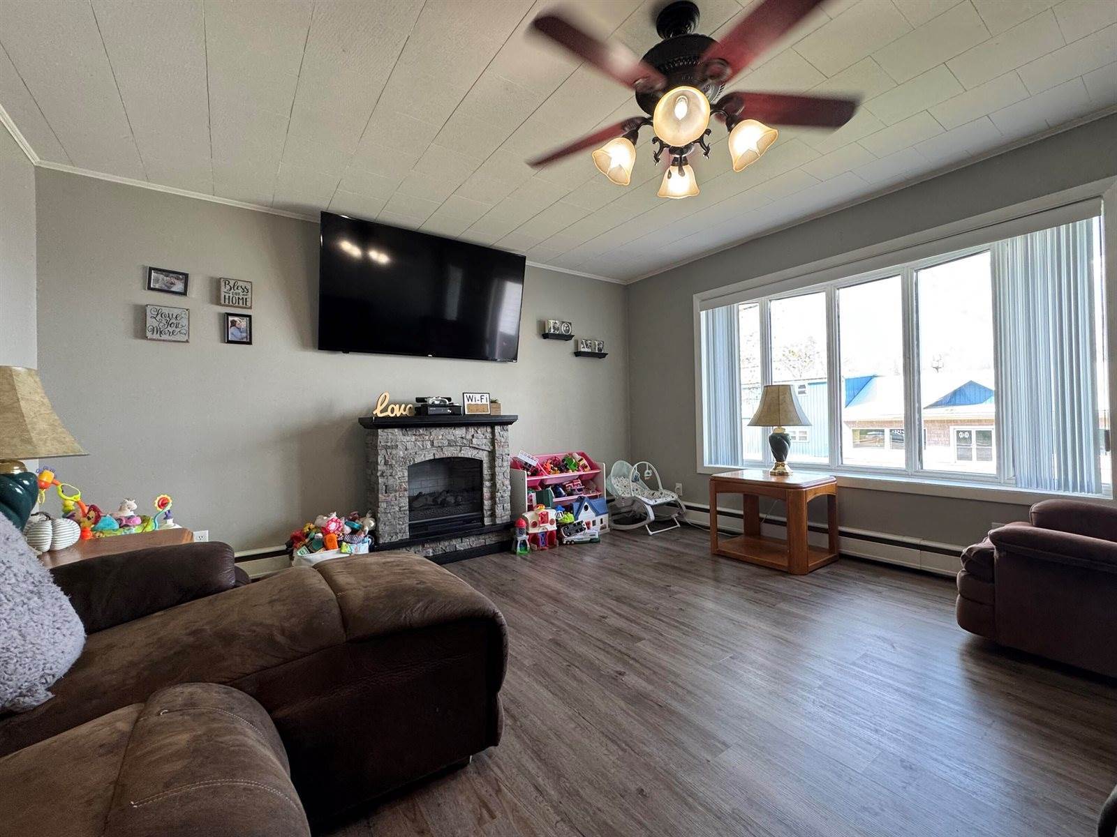 523 Main Street, Madawaska, ME 04756