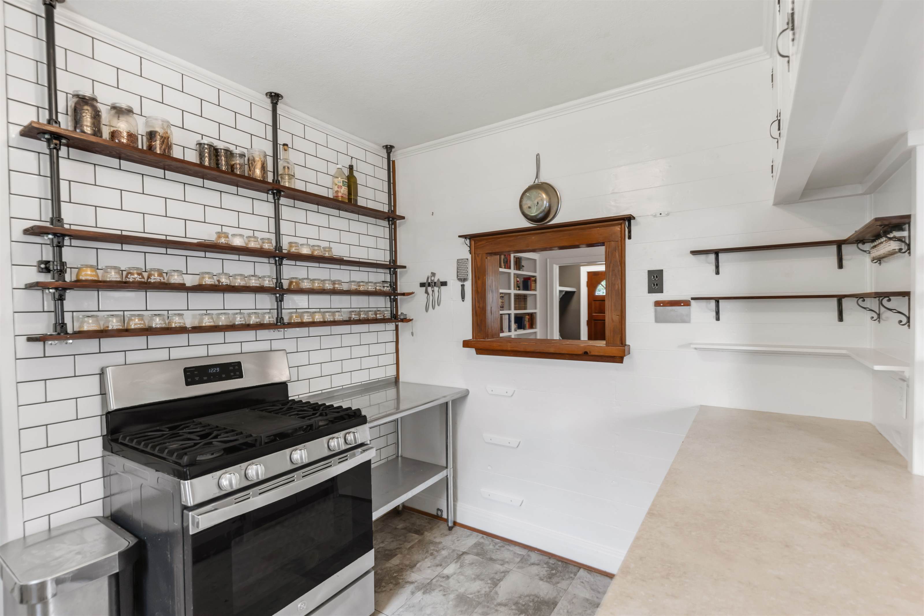 1206 East 28th Street, Bryan, TX 77803