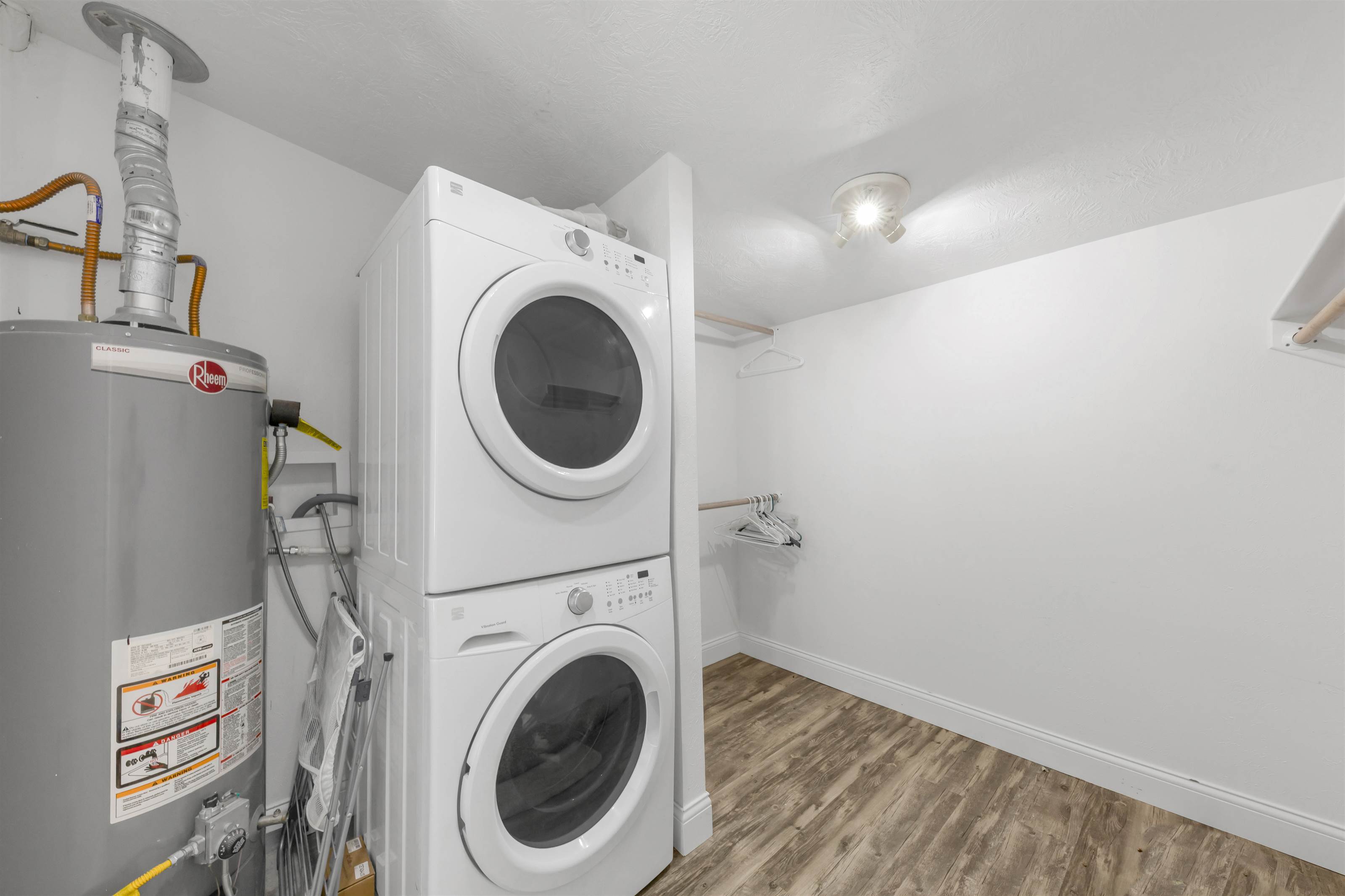 1206 East 28th Street, Bryan, TX 77803