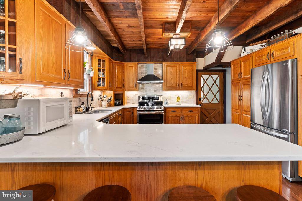 667 Bridgeport Road, Landisburg, PA 17040