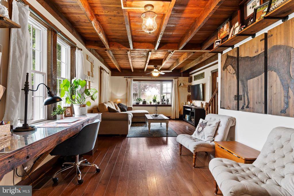 667 Bridgeport Road, Landisburg, PA 17040