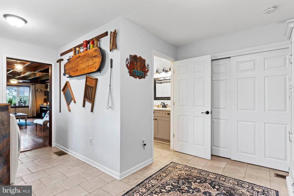 667 Bridgeport Road, Landisburg, PA 17040