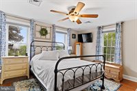 667 Bridgeport Road, Landisburg, PA 17040