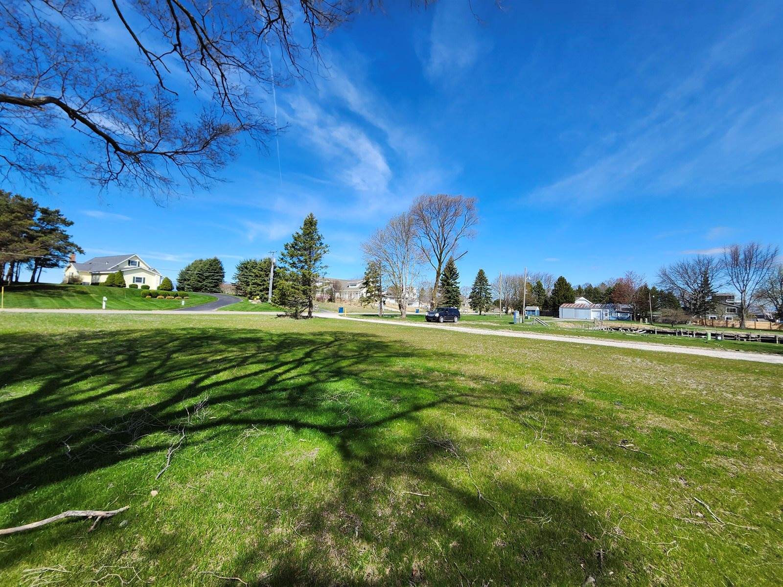 846 South Lakeshore Drive, #3, Ludington, MI 49431