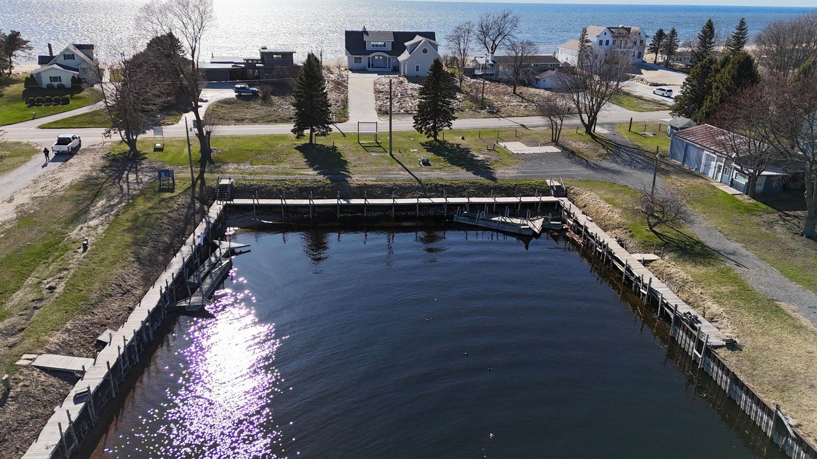 846 South Lakeshore Drive, #3, Ludington, MI 49431