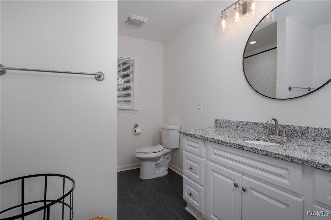 4900 Leland Drive, Northport, AL 35473