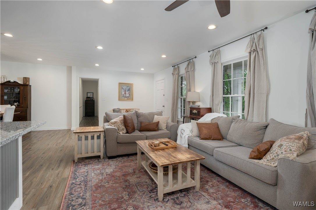 4900 Leland Drive, Northport, AL 35473