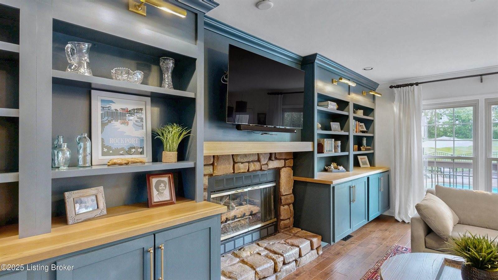 4717 Northridge Dr, Crestwood, KY 40014