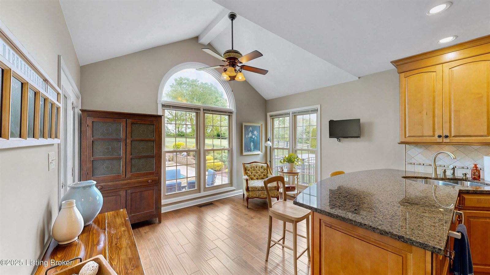 4717 Northridge Dr, Crestwood, KY 40014