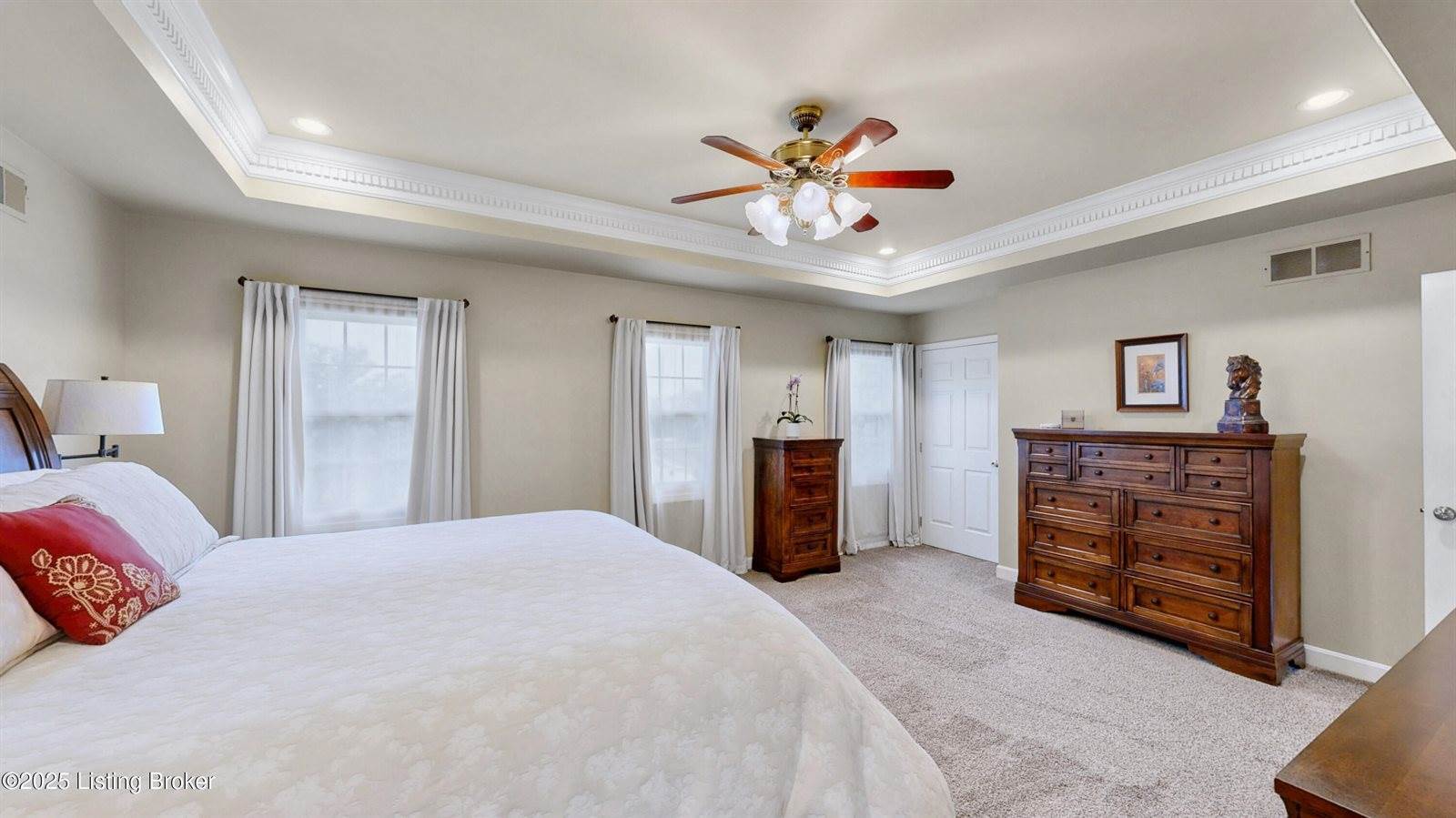 4717 Northridge Dr, Crestwood, KY 40014