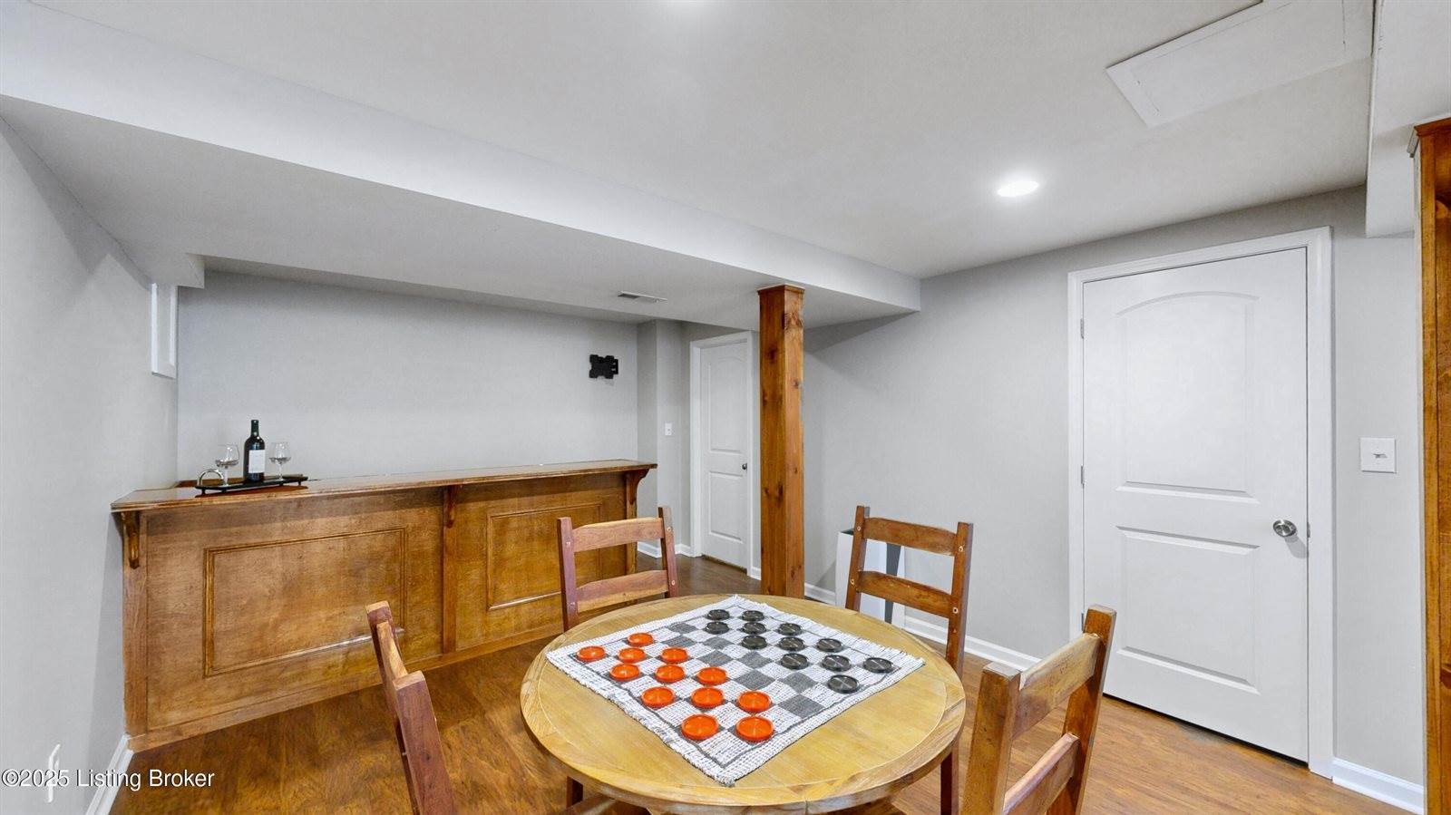 4717 Northridge Dr, Crestwood, KY 40014