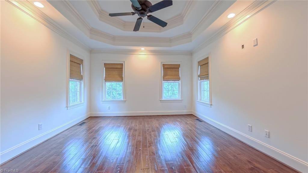 9045 Grove Pines Lane, Kernersville, NC 27284