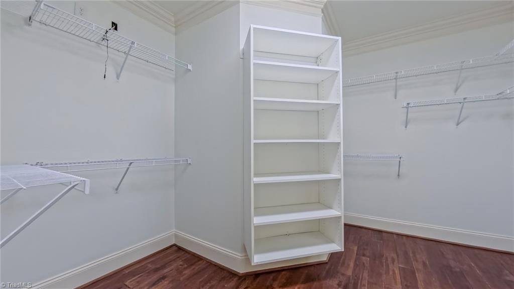 9045 Grove Pines Lane, Kernersville, NC 27284