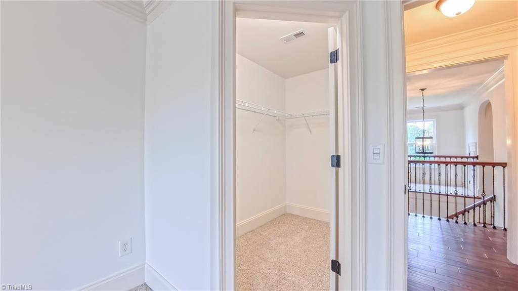 9045 Grove Pines Lane, Kernersville, NC 27284