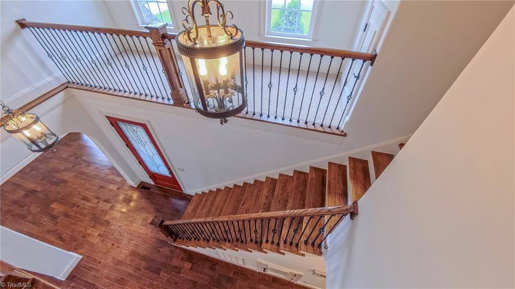 9045 Grove Pines Lane, Kernersville, NC 27284