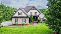 9045 Grove Pines Lane, Kernersville, NC 27284