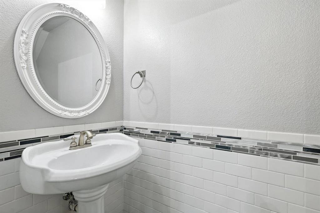 5308 Kathryn Drive, Grand Prairie, TX 75052