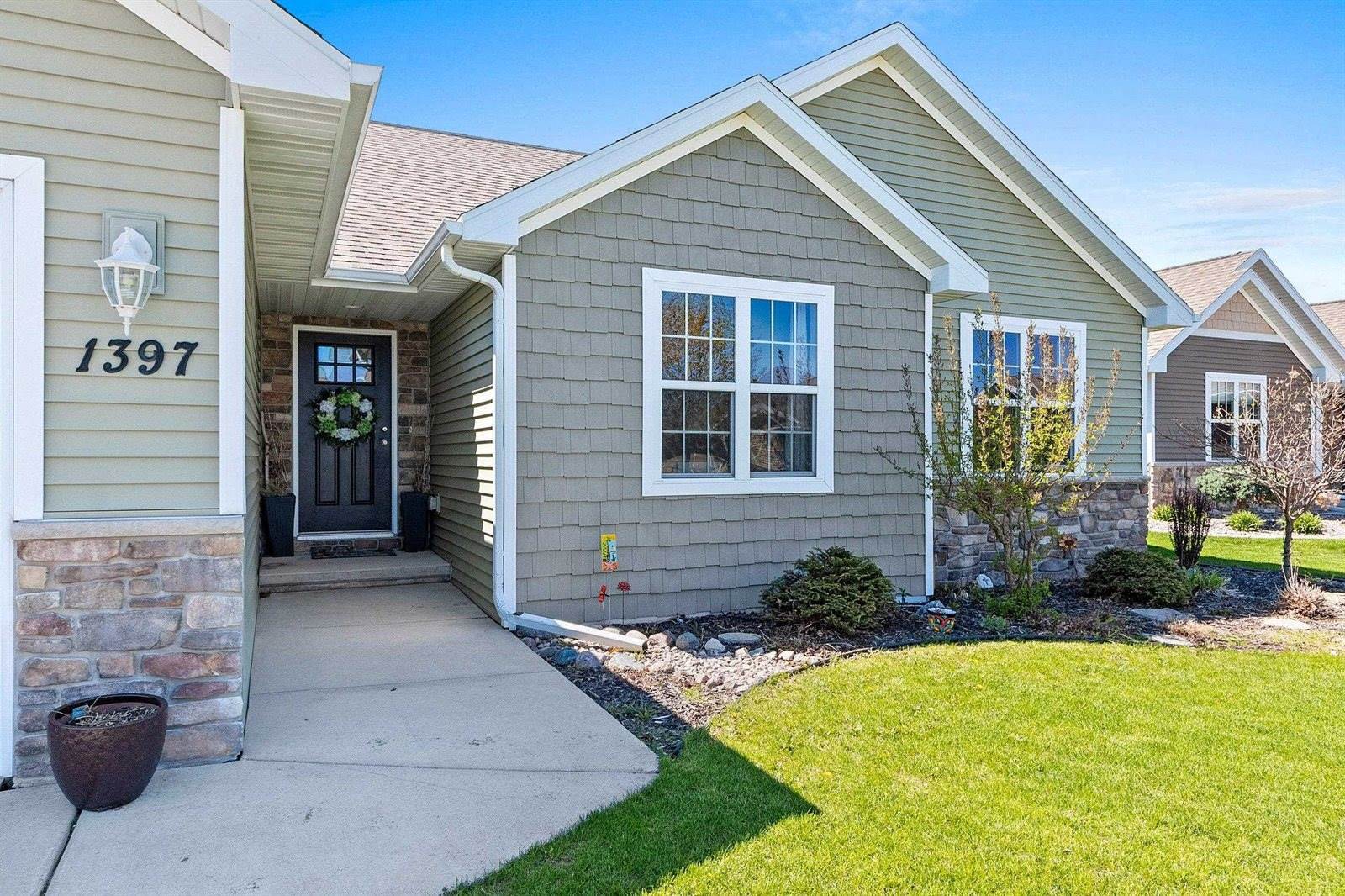 1397 Lear Lane, De Pere, WI 54115