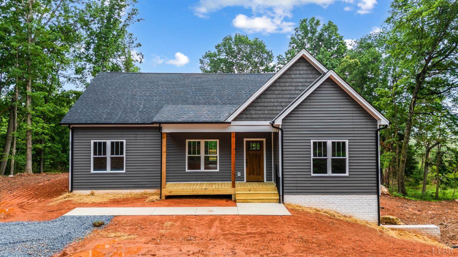 2510 Smith Mountain Lake Parkway, Huddleston, VA 24104