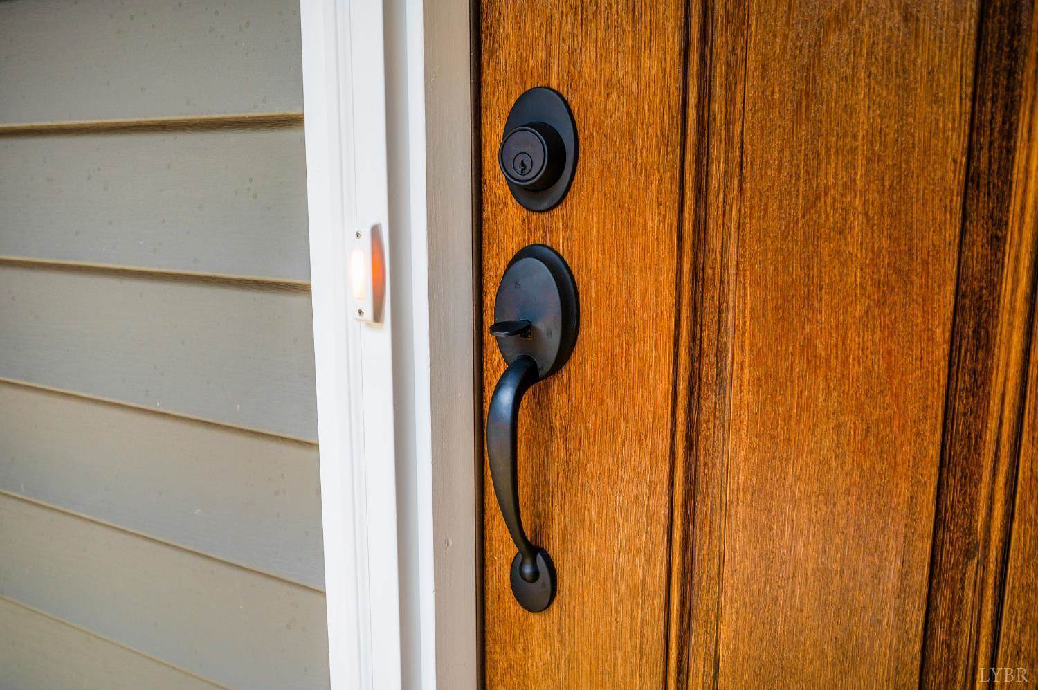 2510 Smith Mountain Lake Parkway, Huddleston, VA 24104