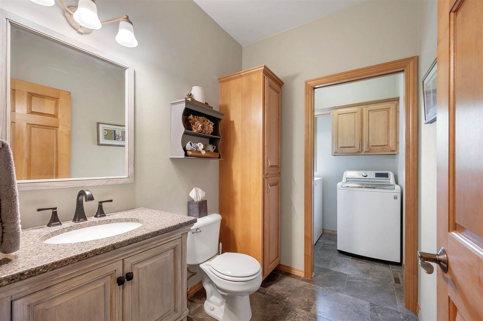 2176 Yahara Circle, De Pere, WI 54115