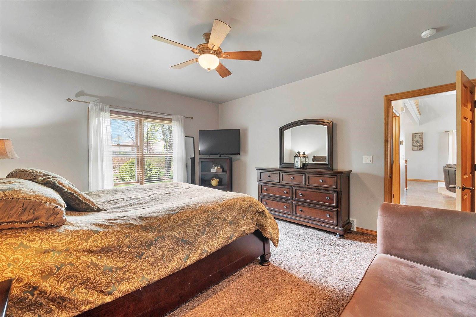 2176 Yahara Circle, De Pere, WI 54115