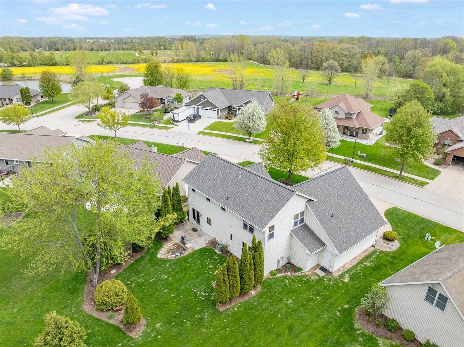 2176 Yahara Circle, De Pere, WI 54115