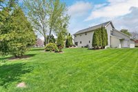 2176 Yahara Circle, De Pere, WI 54115