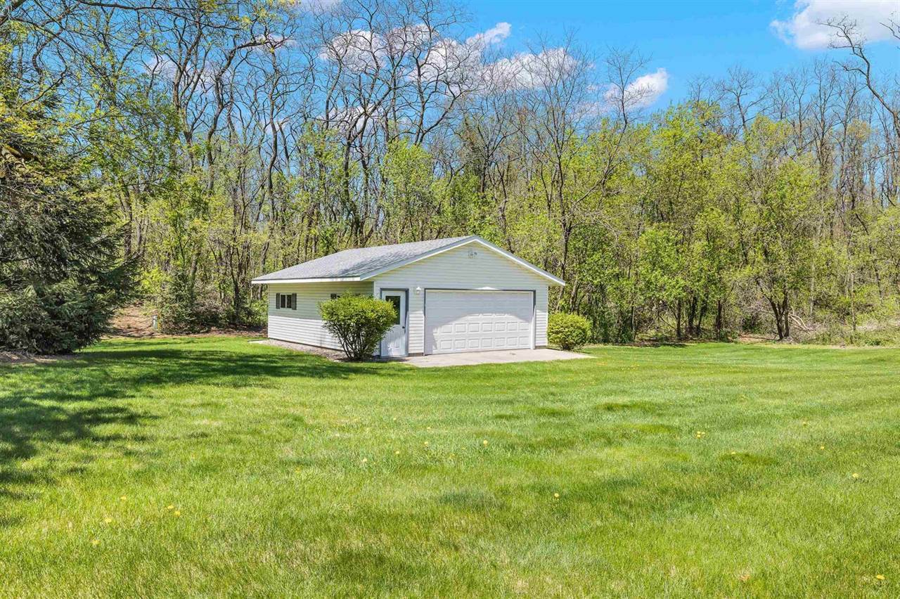 7256 State Highway 66, Custer, WI 54423