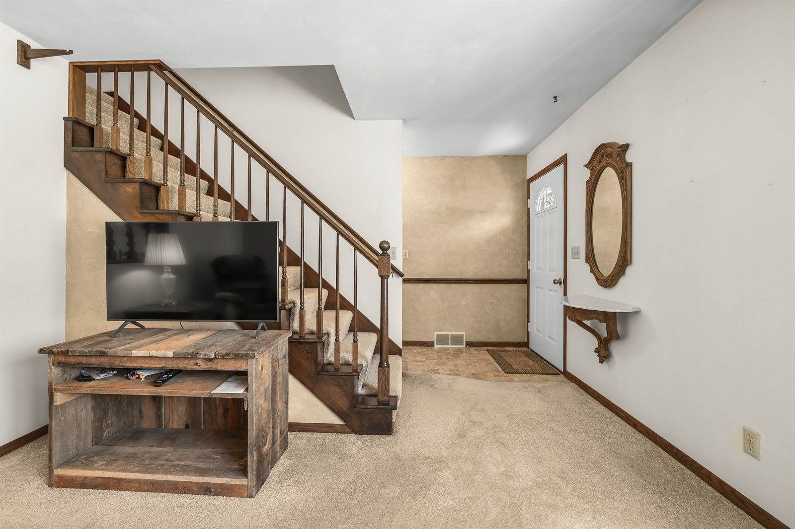 7256 State Highway 66, Custer, WI 54423