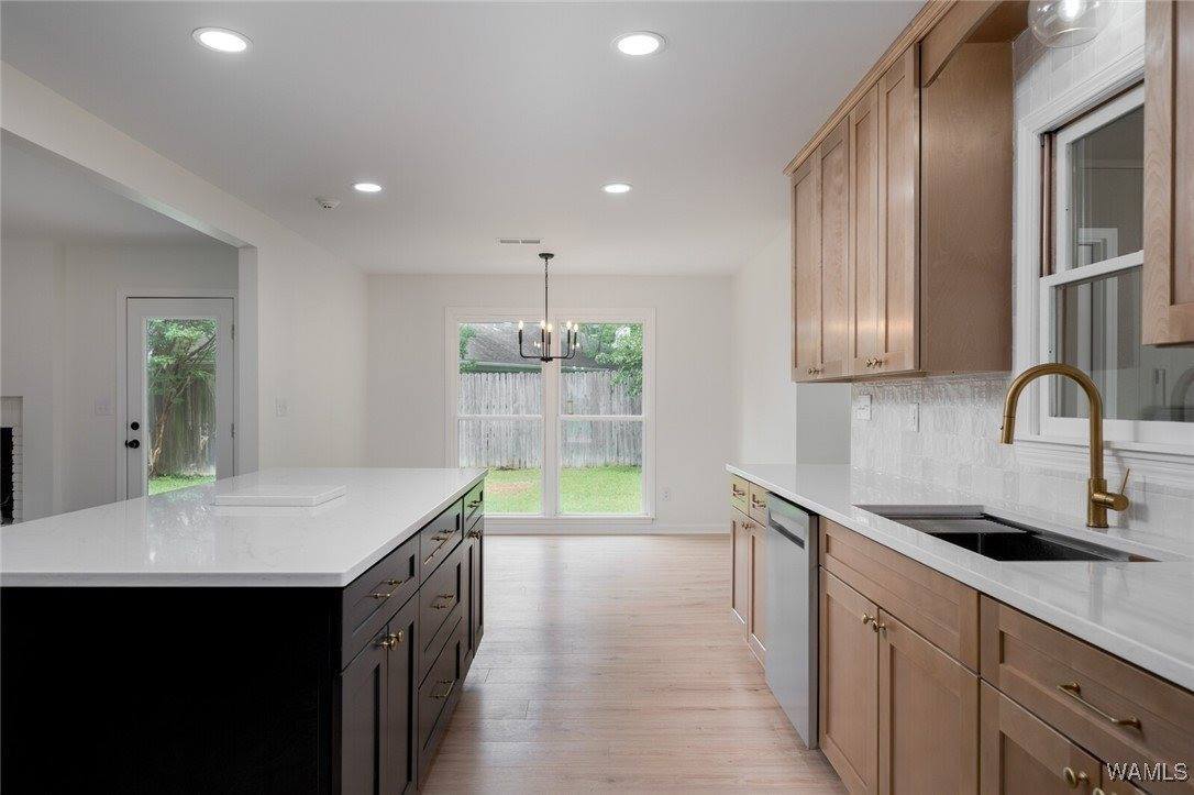 2107 Brandonwood Road, Tuscaloosa, AL 35406