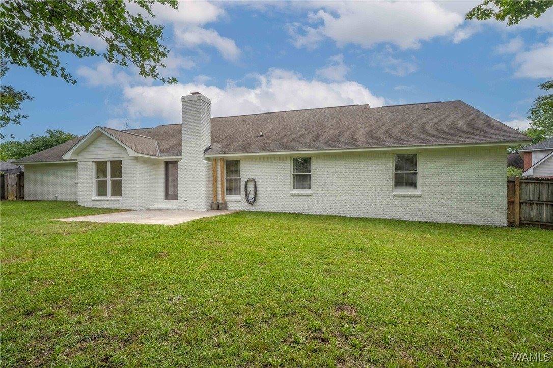 2107 Brandonwood Road, Tuscaloosa, AL 35406