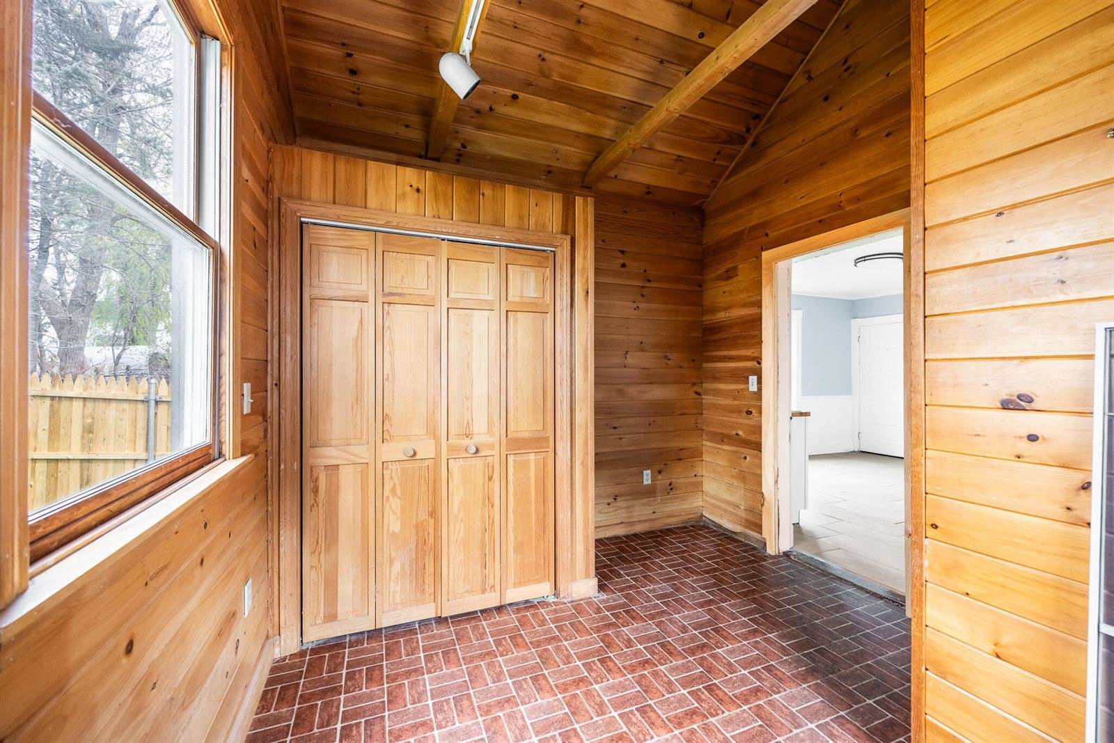 80 Pearl Street, Bangor, ME 04401