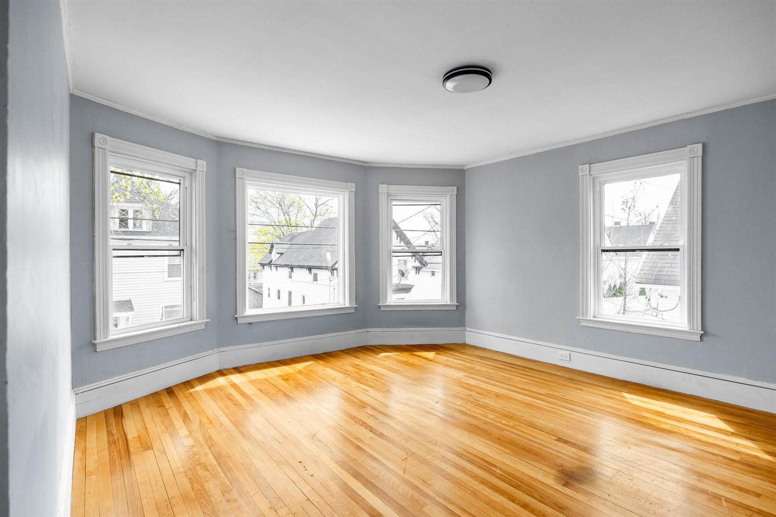 80 Pearl Street, Bangor, ME 04401