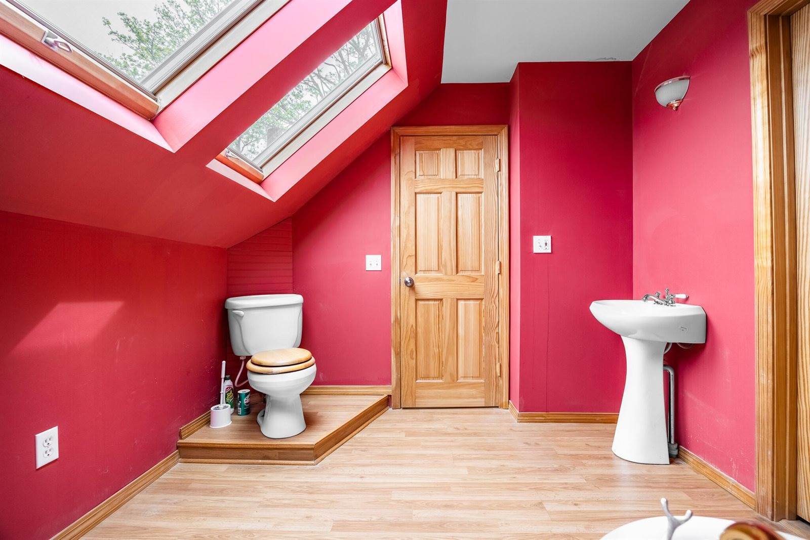 80 Pearl Street, Bangor, ME 04401