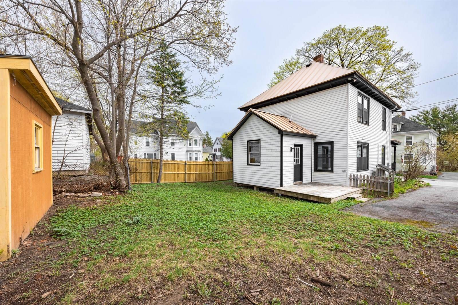 80 Pearl Street, Bangor, ME 04401