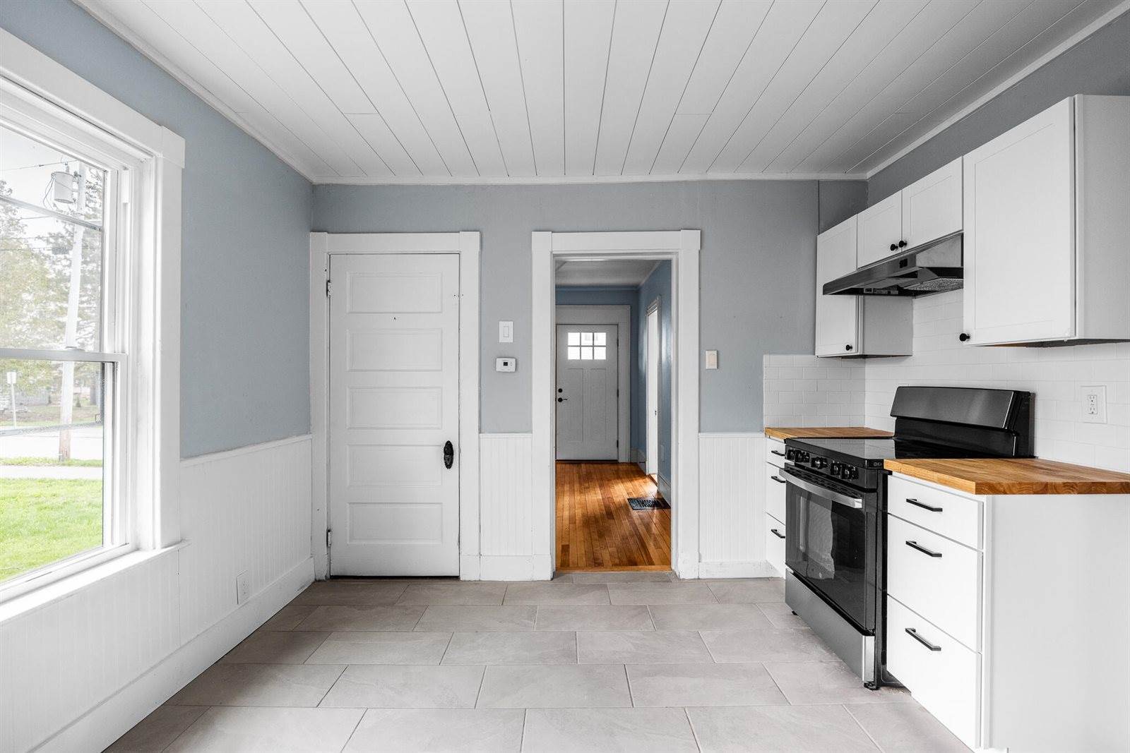 80 Pearl Street, Bangor, ME 04401