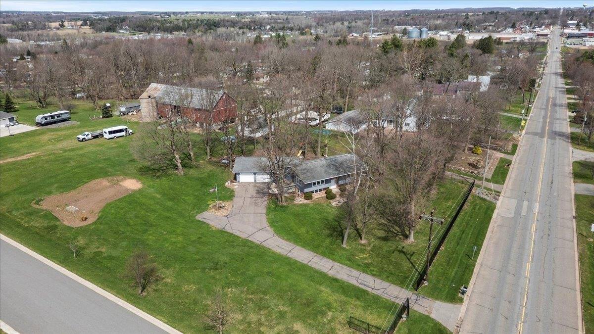 912 S 3rd Street, Edgar, WI 54426