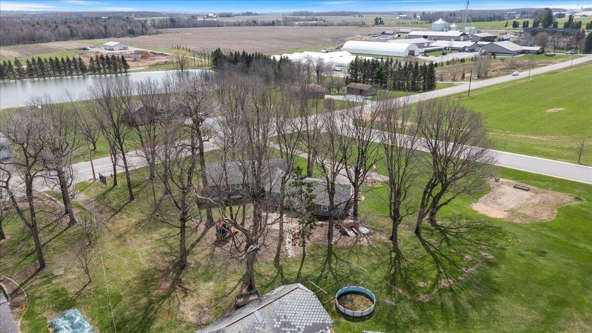 912 S 3rd Street, Edgar, WI 54426