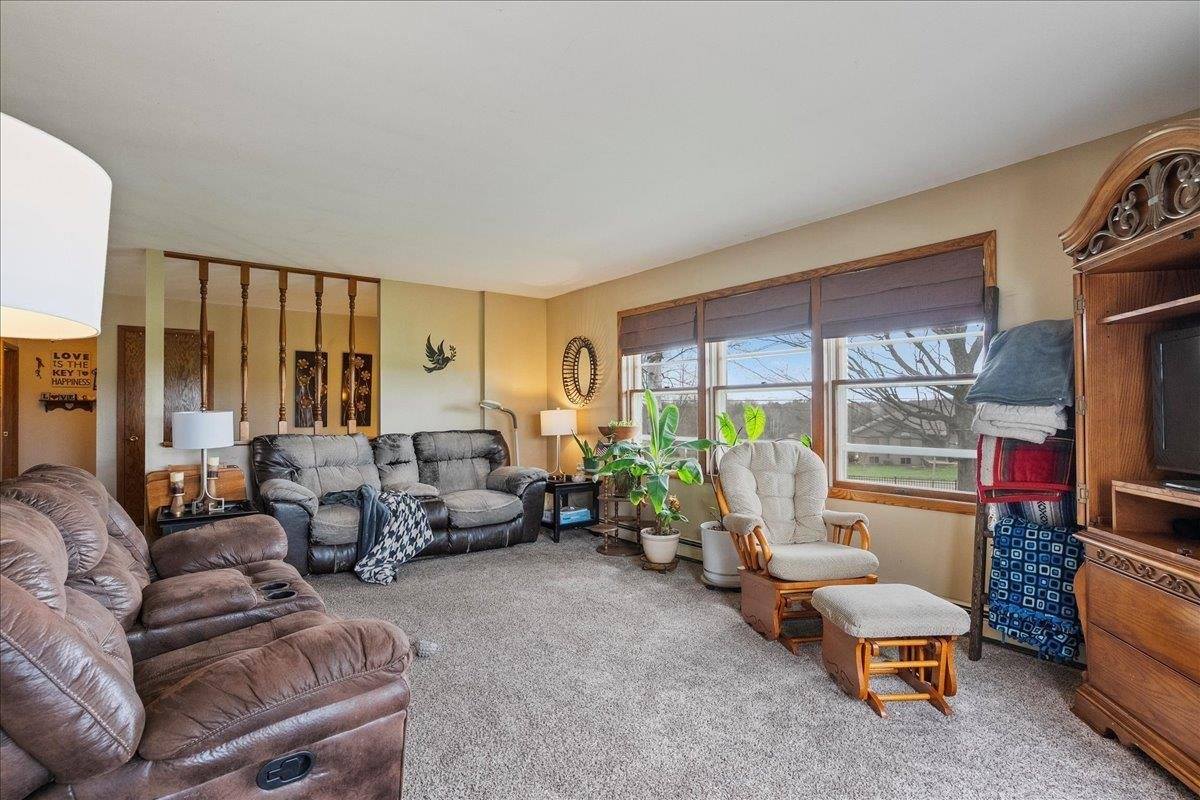 912 S 3rd Street, Edgar, WI 54426