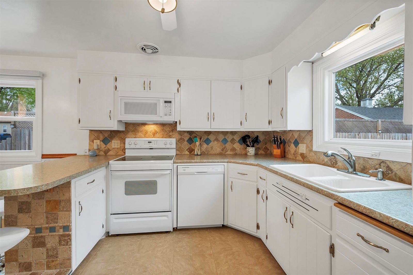 1333 Grignon Street, Green Bay, WI 54301