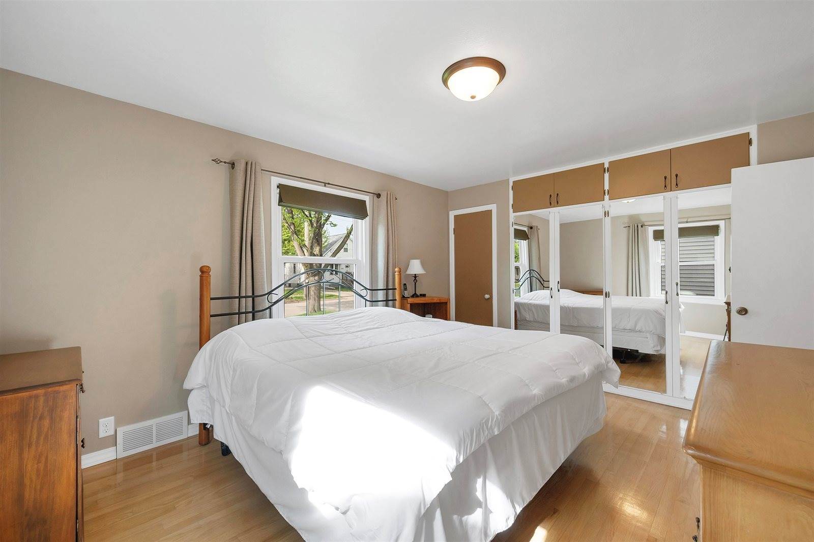 1333 Grignon Street, Green Bay, WI 54301