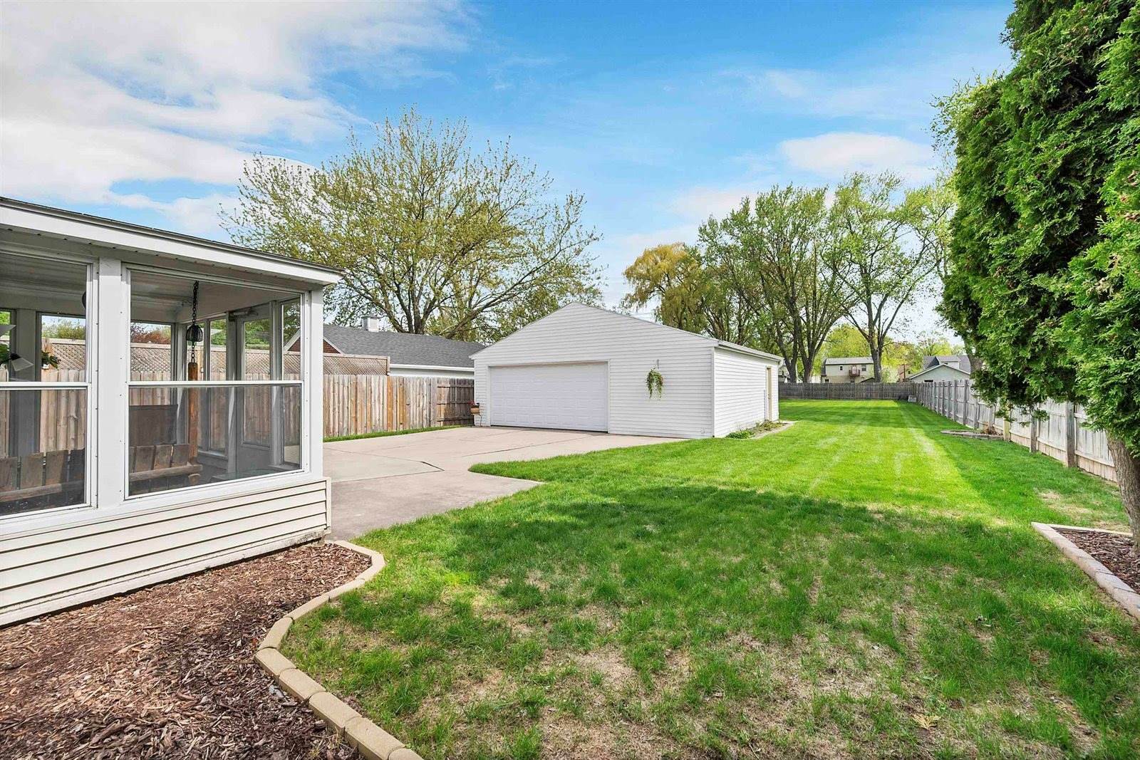 1333 Grignon Street, Green Bay, WI 54301