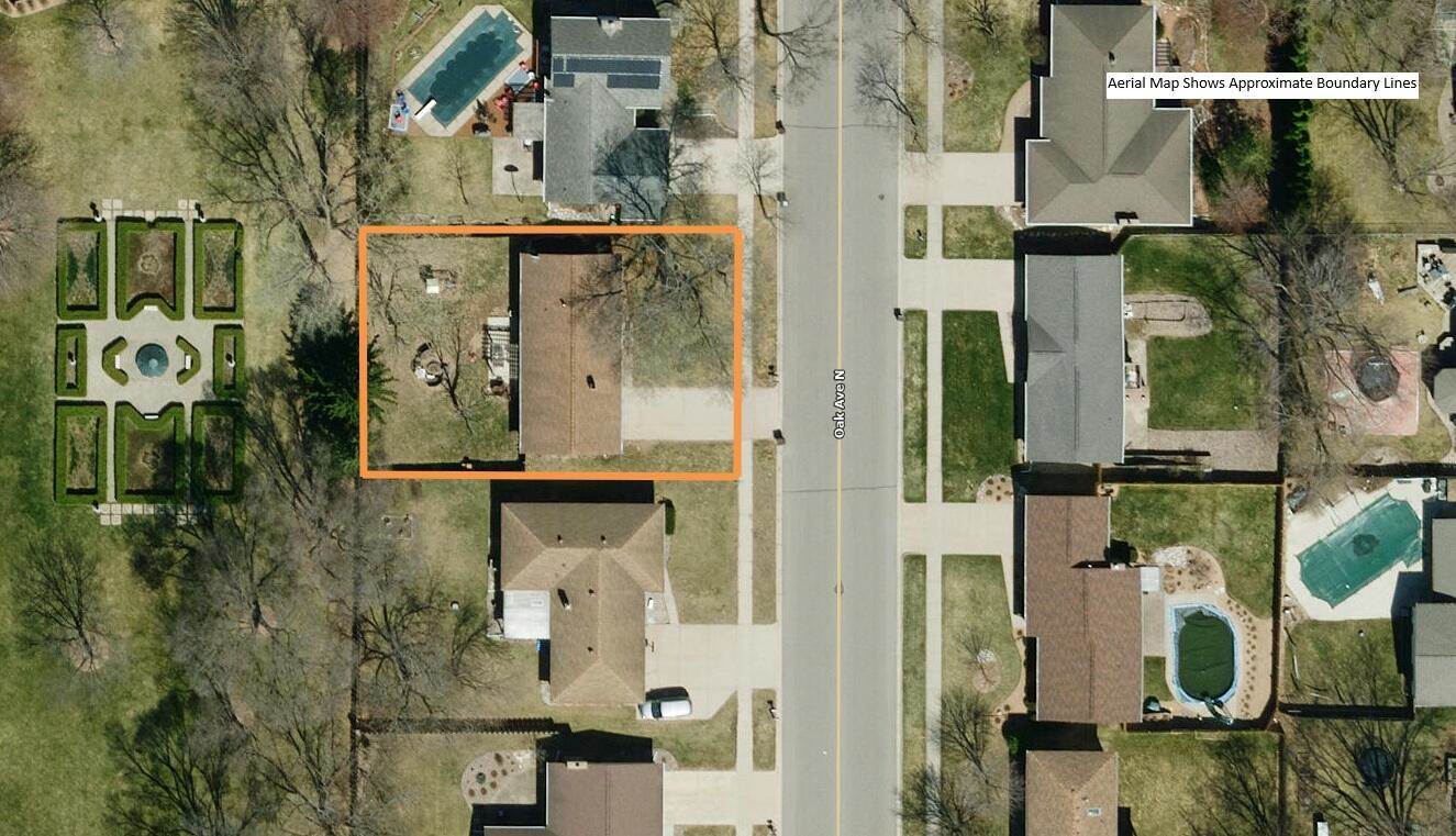 1021 Oak Ave N, Onalaska, WI 54650