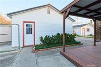 142 South Lassen Street, Willows, CA 95988